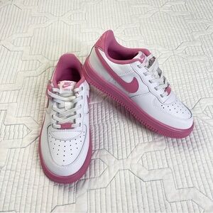 Nike Air Force 1 Low Easy On Shoes White Magic Flamingo Youth Sz 1.5Y IB4412-100